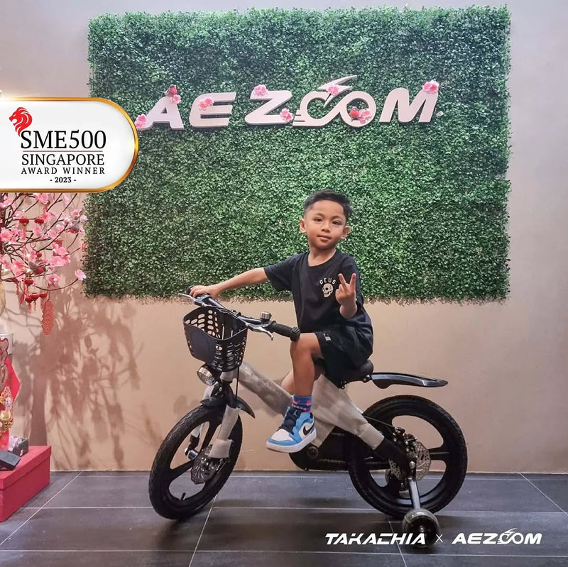 Cool wheels, cooler kid 😎✌🏻