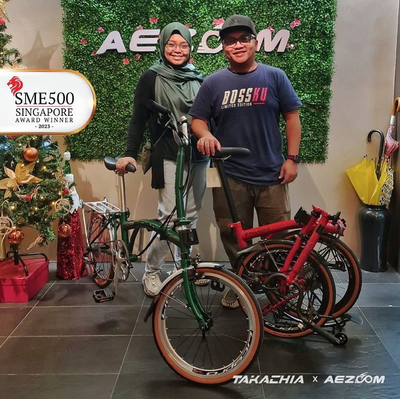 Jingling all the way with two shiny wheels 🚲 !